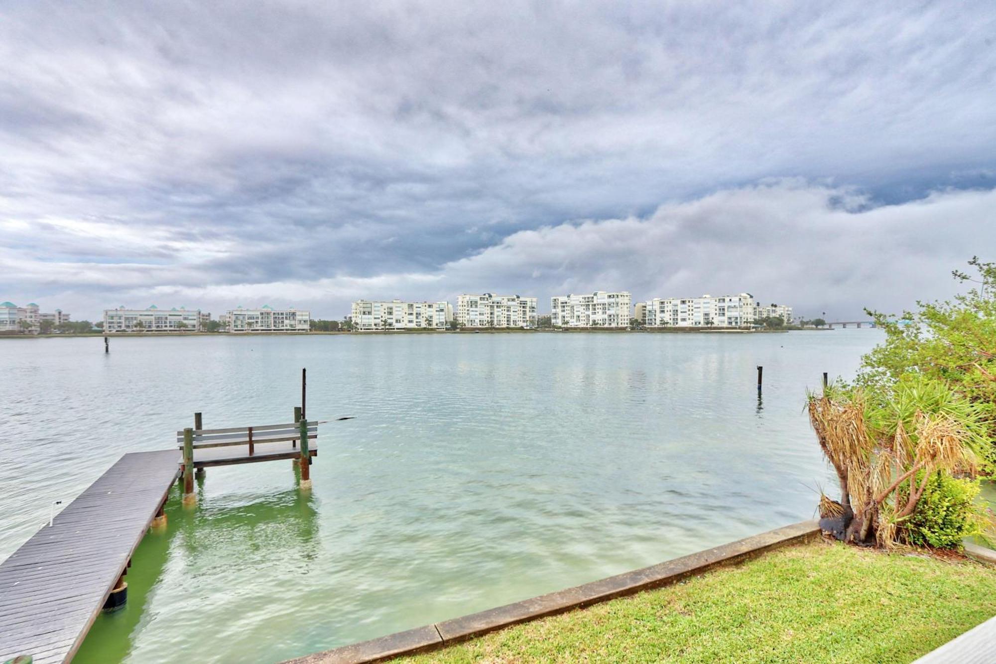 Paradise Along Boca Ciega Bay Villa St. Pete Beach Exterior photo